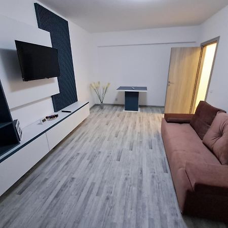 Happy Rental Apartments 2 크라이오바 외부 사진