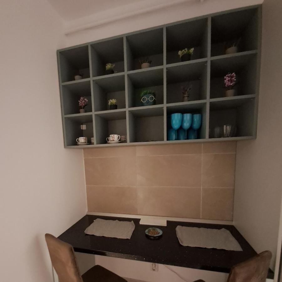 Happy Rental Apartments 2 크라이오바 외부 사진