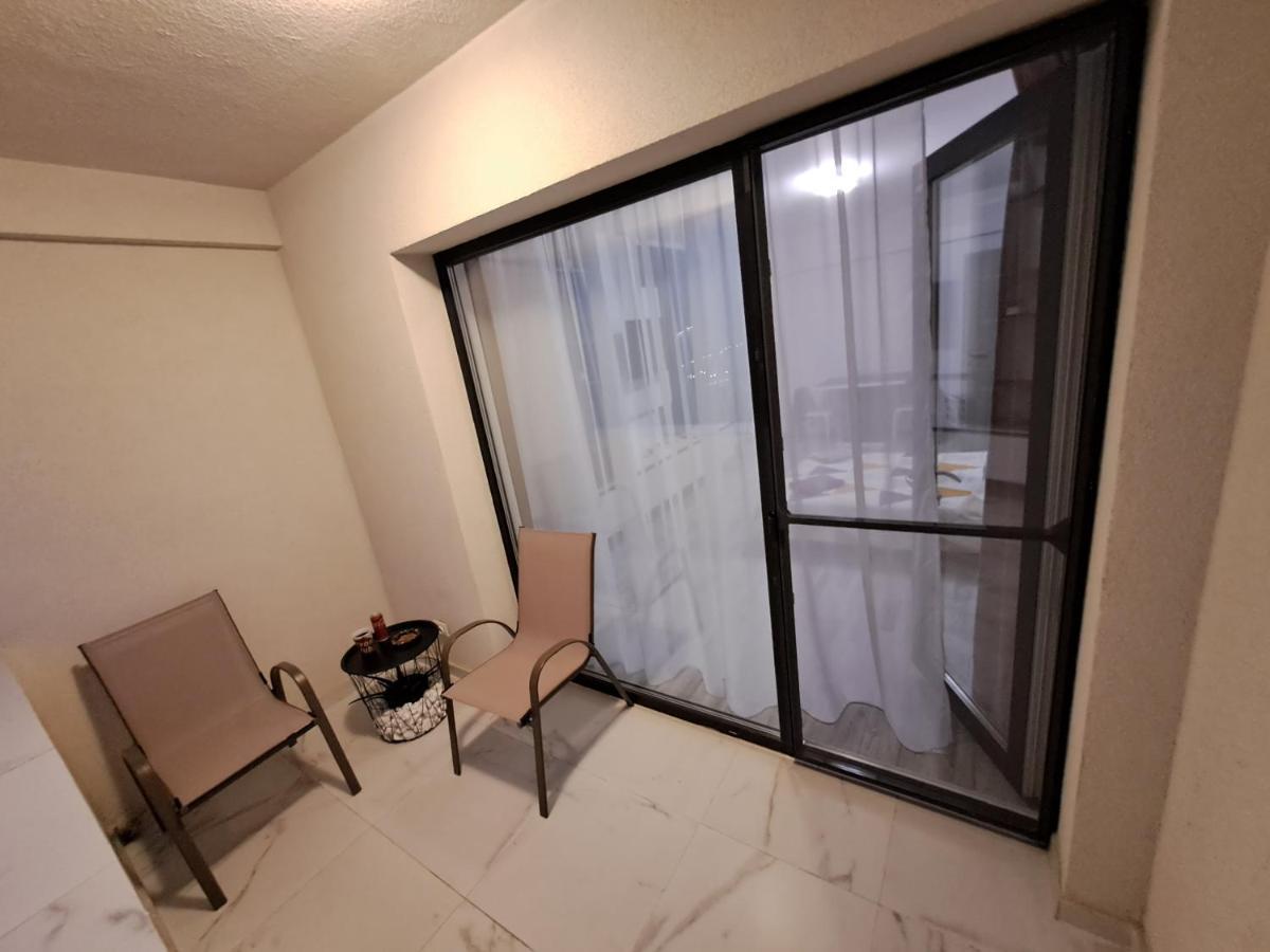 Happy Rental Apartments 2 크라이오바 외부 사진